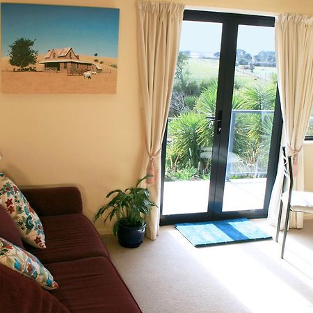 Strathaven Bed And Breakfast Уайпу Екстериор снимка
